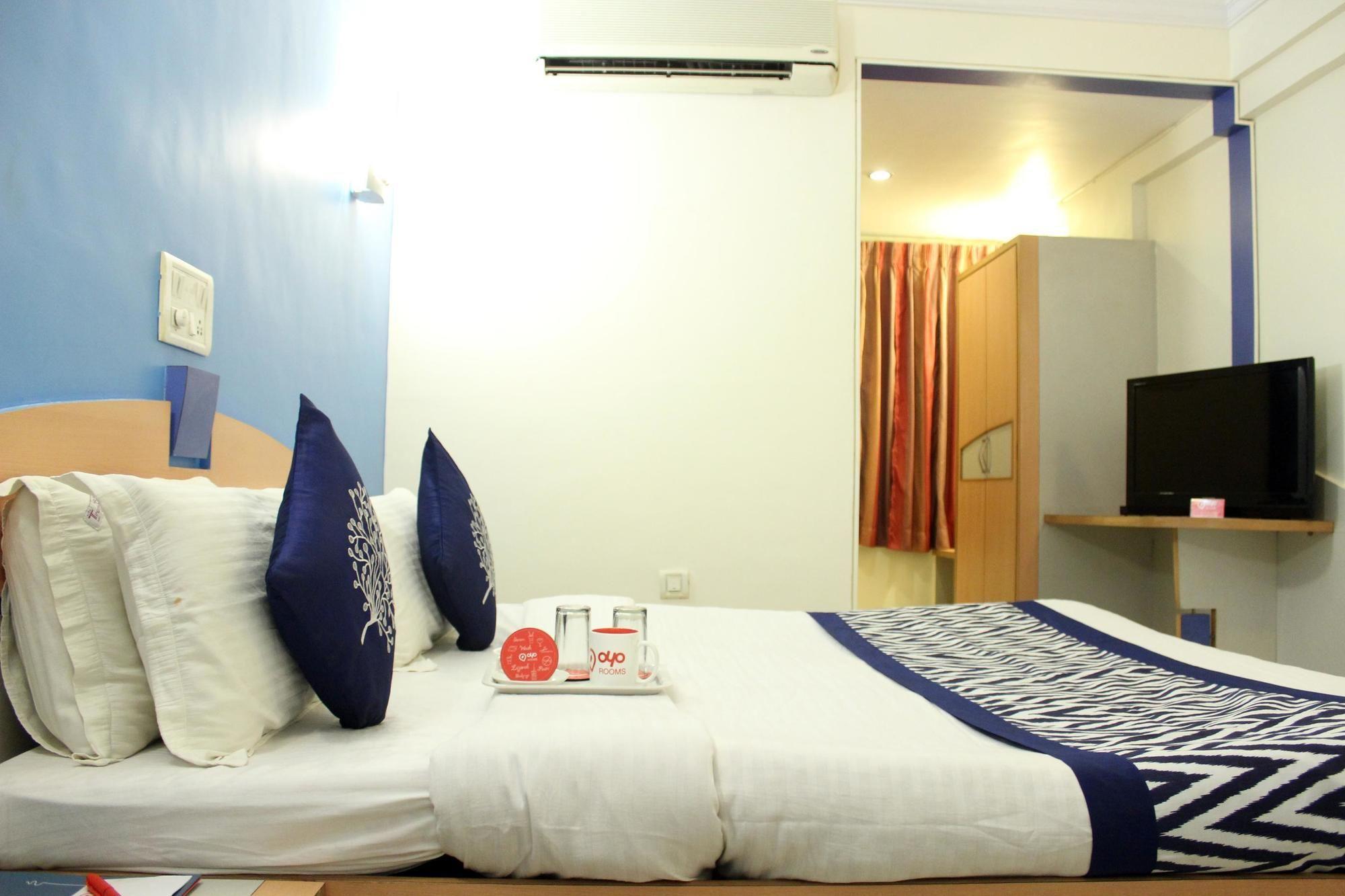 Oyo Rooms Hubli Exterior photo